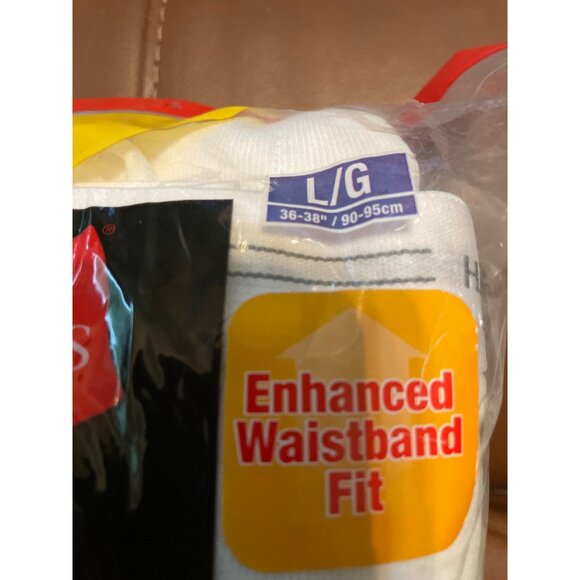 Hanes Mens 9-Pack White Briefs Comfort Fit Enhanced Waistband Size L/G 36-38 Inc - Picture 4 of 7